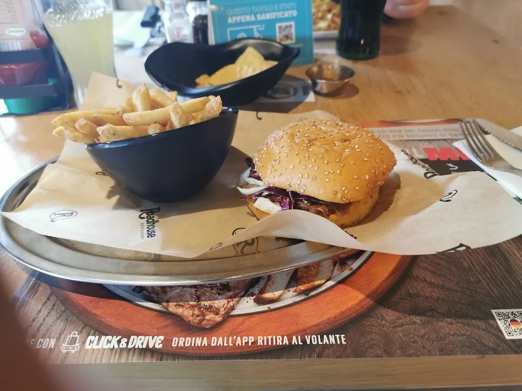 Ahmed_Roadhouse Restaurant Belluno_Belluno_review