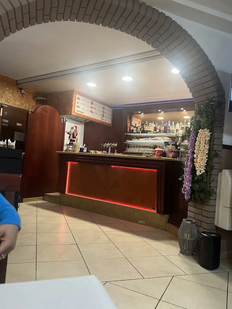 Satwinder Singh_Amritsari ristorante indiano pizzeria & kebab_Bonferraro_review