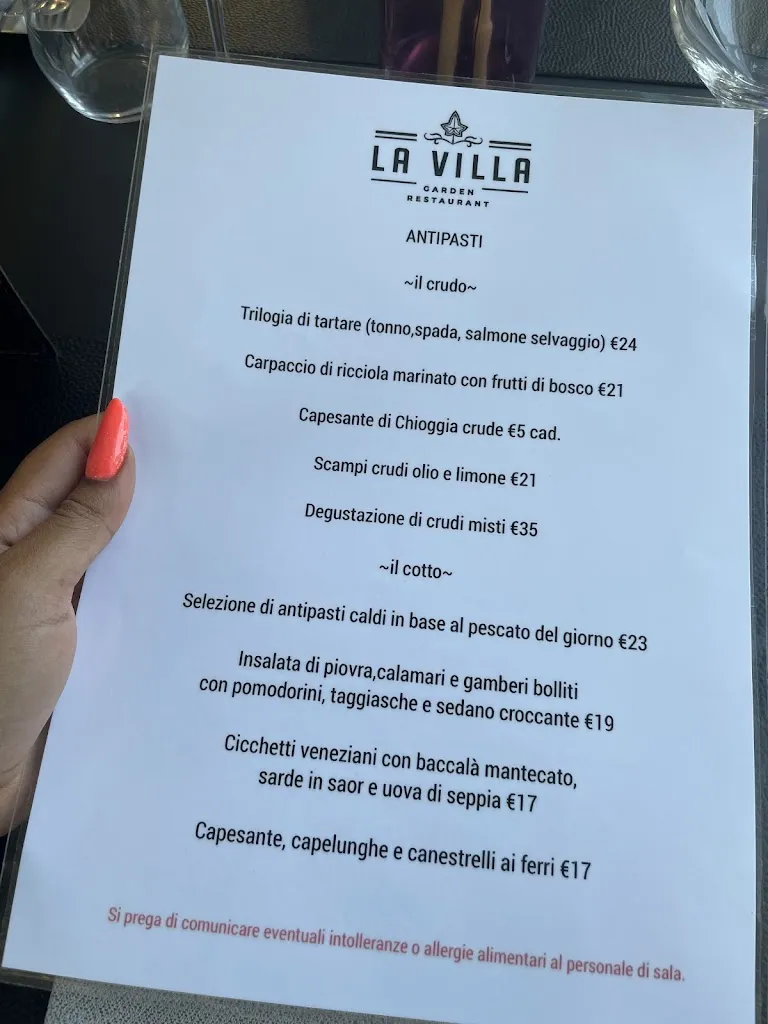 Menu_La Villa Garden Restaurant_Bojon-Lova_image_1