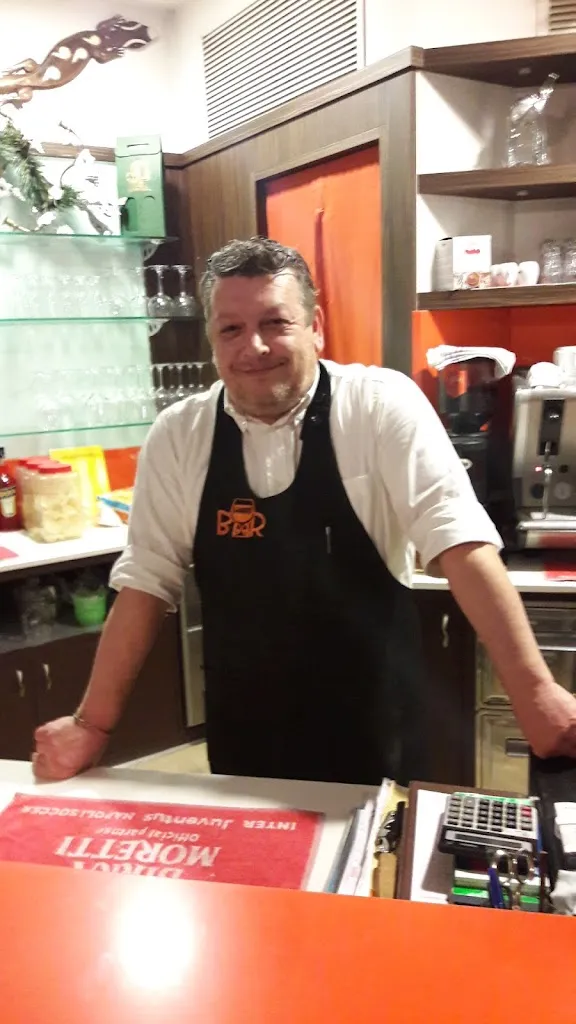 davide pilotto_Happy Bar_Bojon-Lova_review