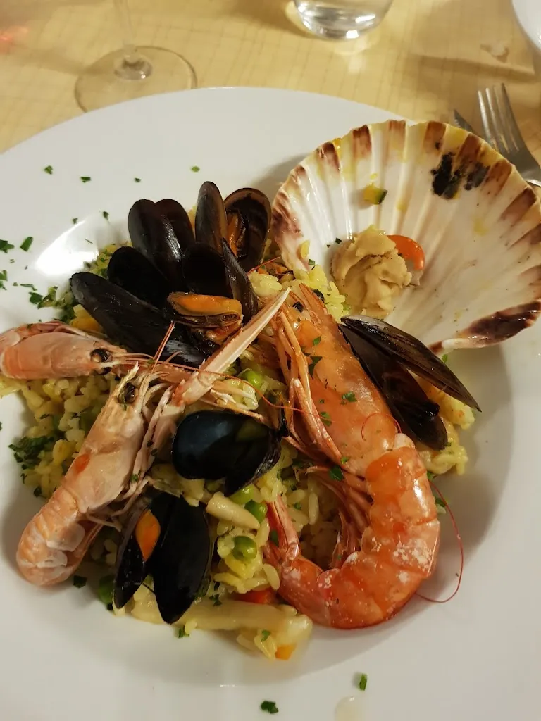 Happy Bar_Bojon-Lova_slider_image_1