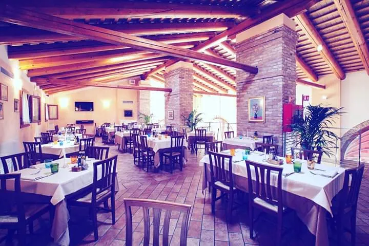 Dolomiti Quattro Archi ristorante a Bojon-Lova
