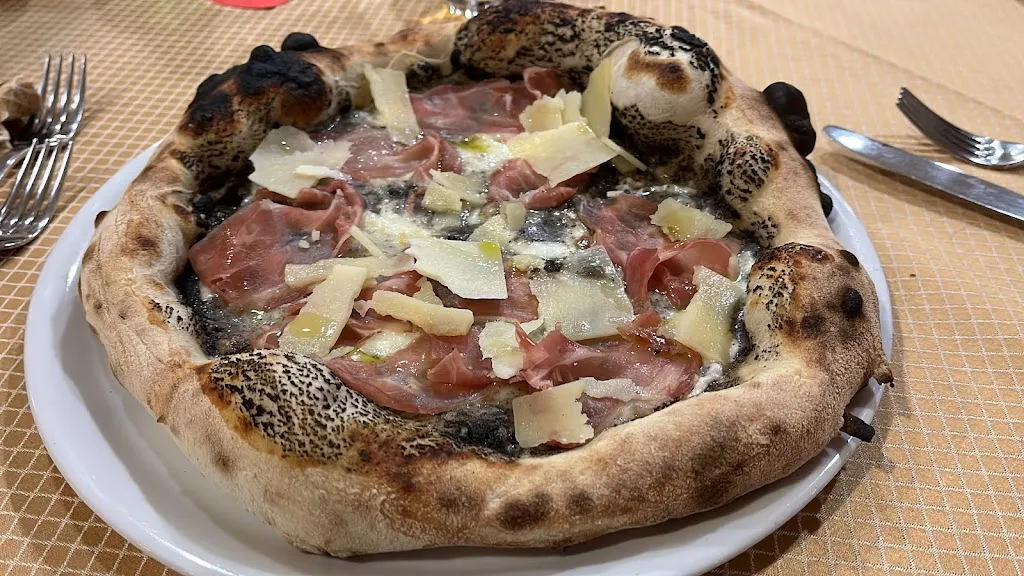 Francesco Sasso_Le Jardin | Ristorante - Pizzeria_Palagianello_review