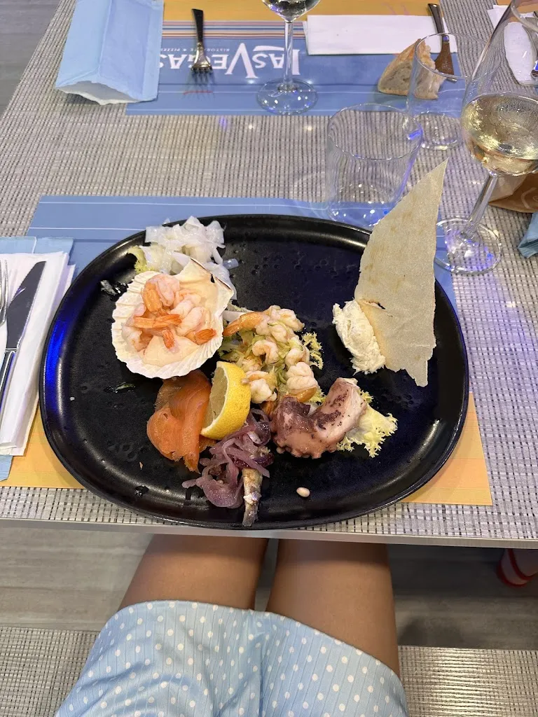 Lilou Soulier_Ristorante Pizzeria Las Vegas_Bibione_review