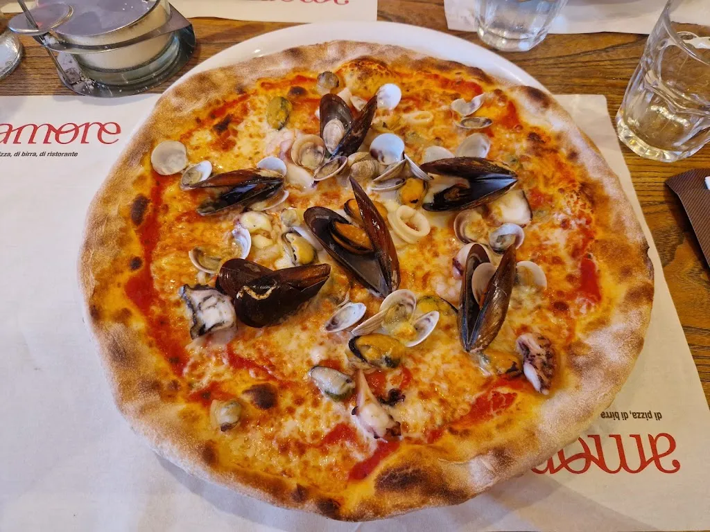 Marcin Janowski_Pizzeria Amore_Bibione_review