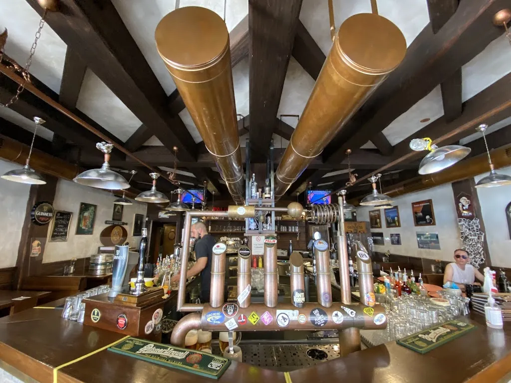 Amanda Li_Beer Code_Bibione_review