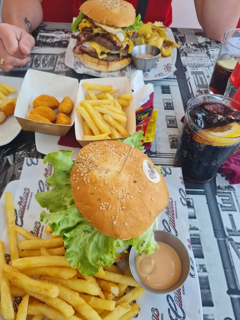 Menu_Cadilac American Diner Bibione_Bibione_immagine_6