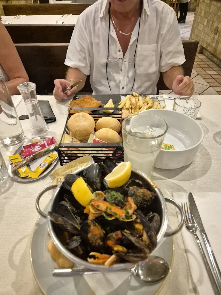 Donat Radnai_Ristorante Pizzeria Merano_Bibione_review