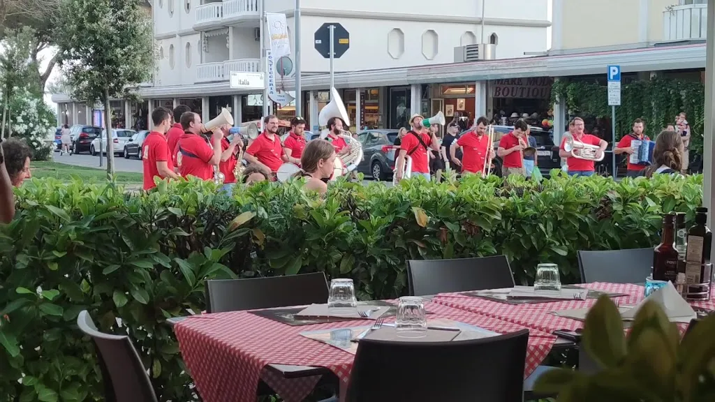 Ristorante Pizzeria Sans Souci_Bibione_slider_image_2