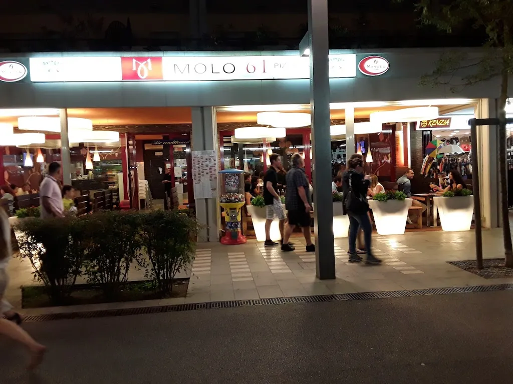 Molo 61 - Ristorante Pizzeria_Bibione_slider_image_1