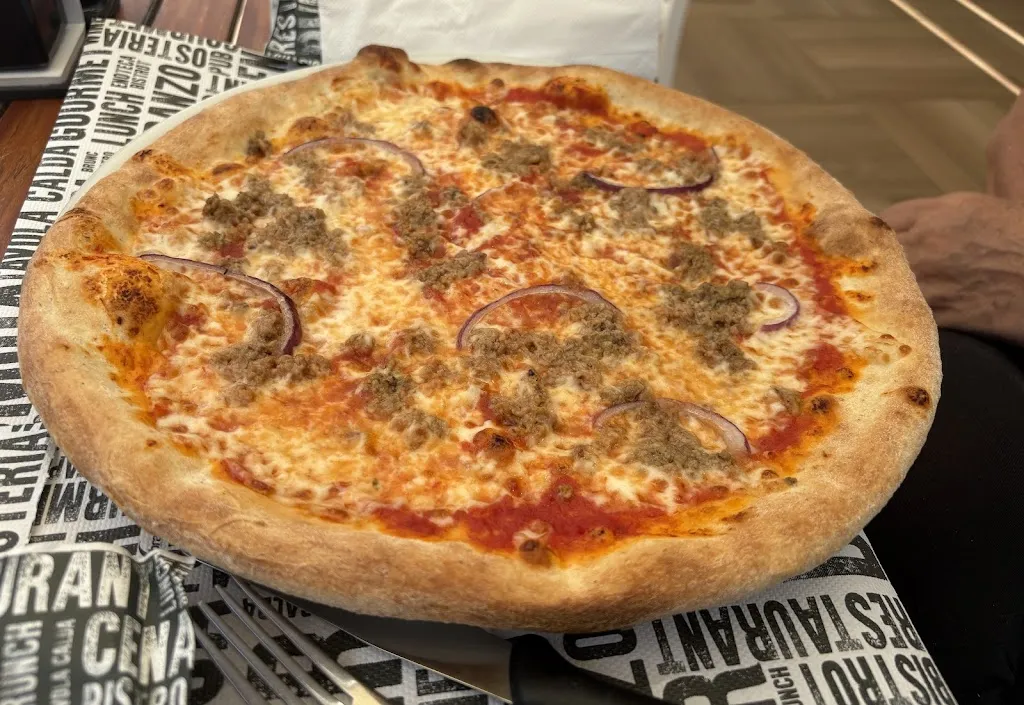 Monika Ištvánová_Pizzeria Ristorante Gelateria 