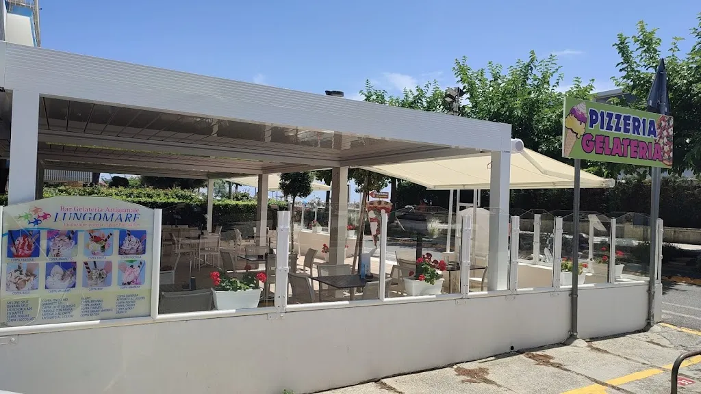 Pizzeria Ristorante Gelateria "LUNGOMARE" restaurant in Bibione