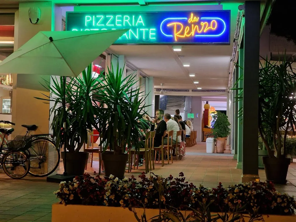 Pizzeria Da Renzo restaurant in Bibione