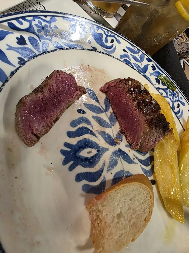 Szabolcs Simon_All'Ombra Wine e Fish Bibione_Bibione_recensione