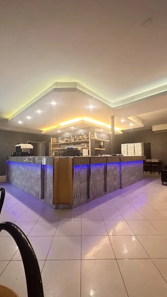 Pizzeria Canguro Nero 1981_Boschi Sant'Anna_slider_image_3