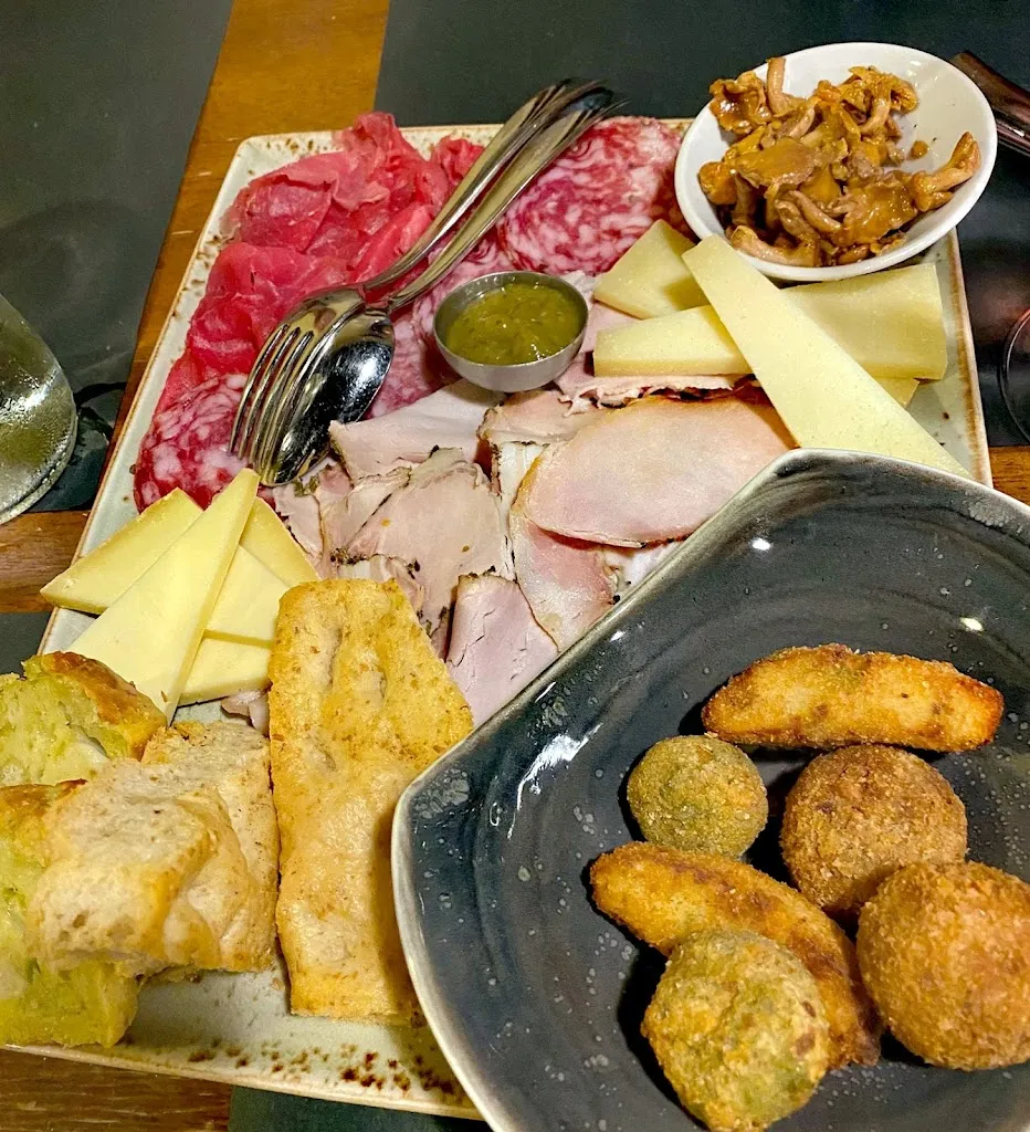 Bale Rina_L'Antica Abbazia_Borso del Grappa_review