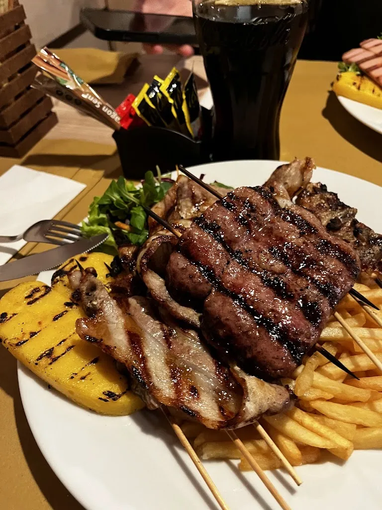 Giacomo Bologna_Brasserie Strubbe Piastroni_Borso del Grappa_review