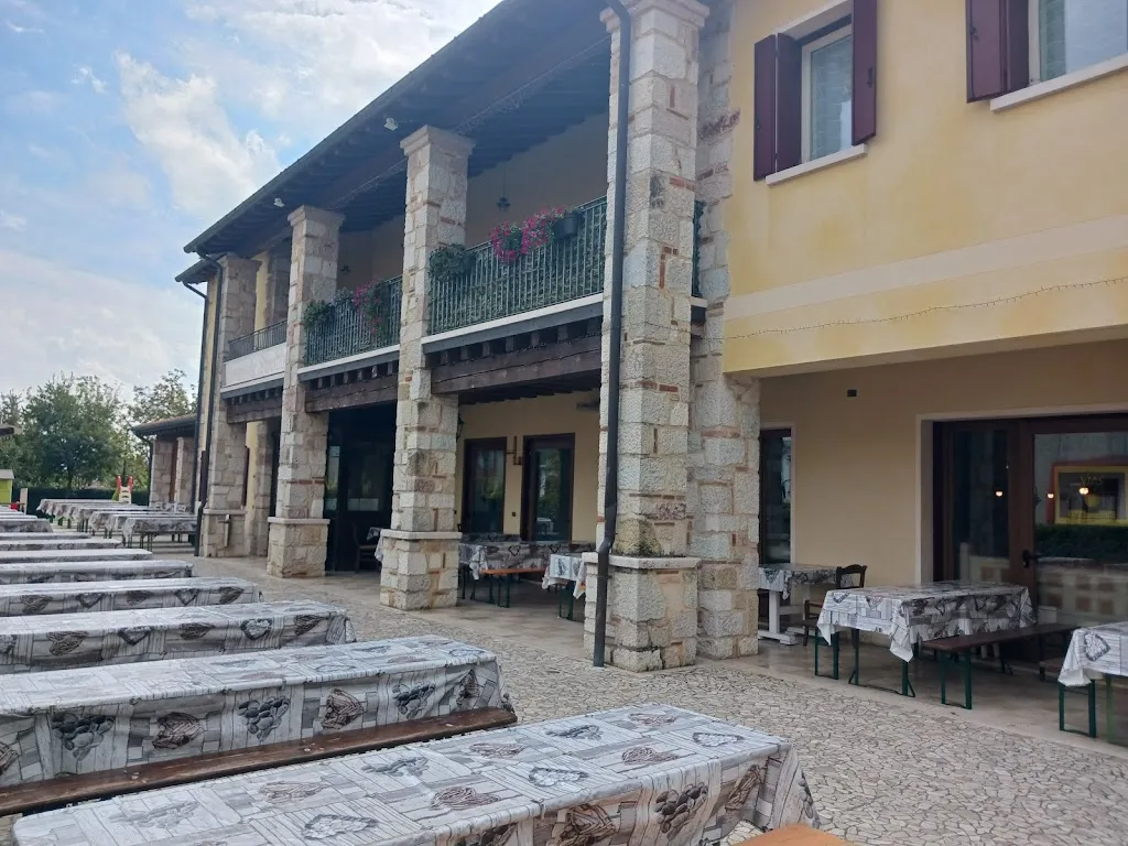 Brasserie Strubbe Piastroni_Borso del Grappa_slider_image_3