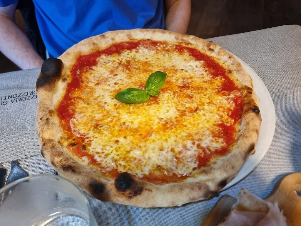 Andrea Innocente_Pizzeria gli Orizzonti_Borso del Grappa_review