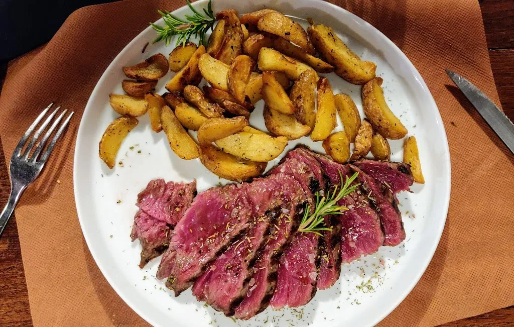 Baita Camol Food & Drink_Borso del Grappa_slider_image_2