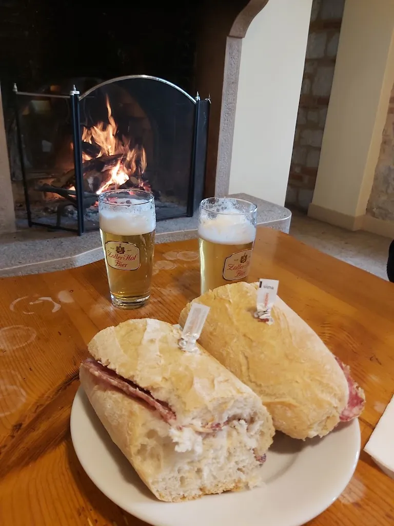 Marta Andriollo_Rifugio Cassanego di Ziliotto Luciano_Borso del Grappa_review