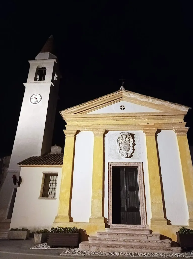 Rossella Cerisano_Rifugio Cassanego di Ziliotto Luciano_Borso del Grappa_review