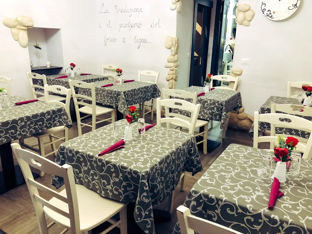 La Bottega Della Pizza di Ferri Vito Antonio restaurant in Palagianello