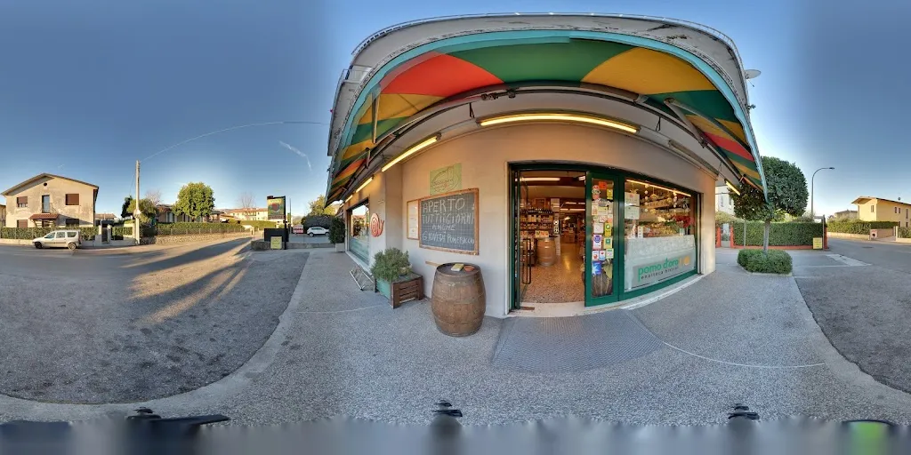 Pomo d'Oro restaurant in Borso del Grappa