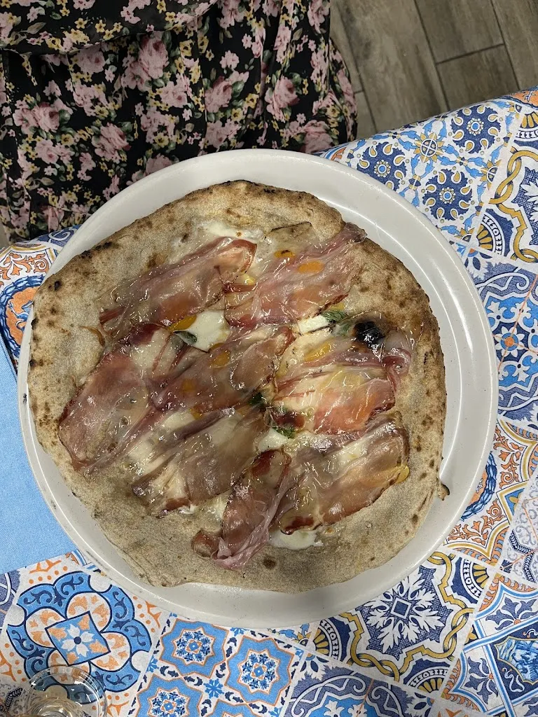 Vincenzo Martulli_L'Isola Verde_Palagianello_recensione