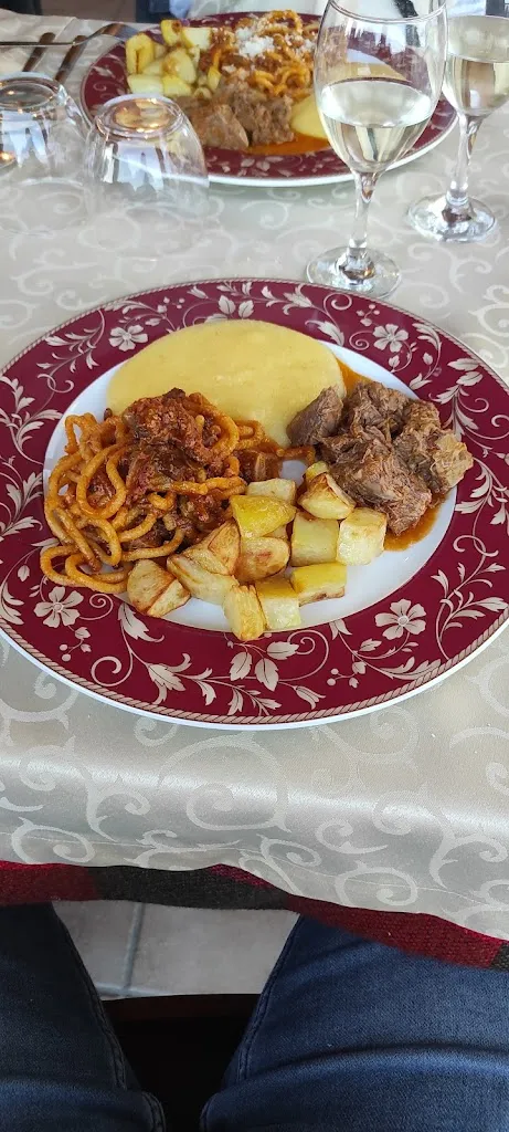 Gianluca Lonardi_Hotel Ristorante Frizzolan_Bosco Chiesanuova_review