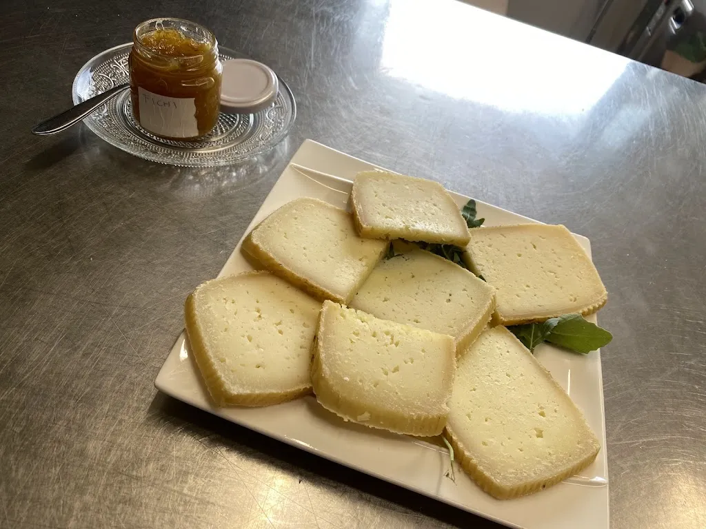 Bar-Ristorante Pizzeria Perino_Arsita_slider_image_2