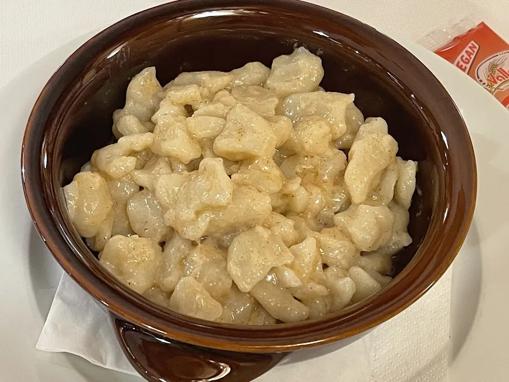 Zoe Feng_La Stua SNC_Bosco Chiesanuova_review