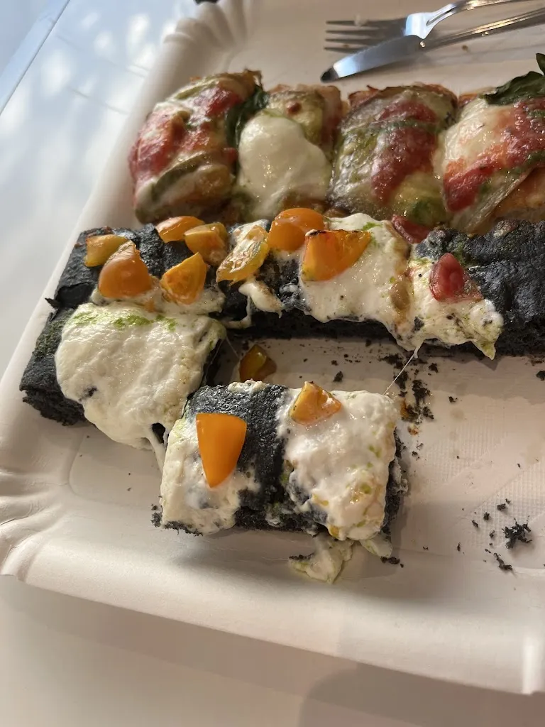 Fabio Disconzi_Pizza A Pezzi Di Ferrara Fabio_Bovolone_review