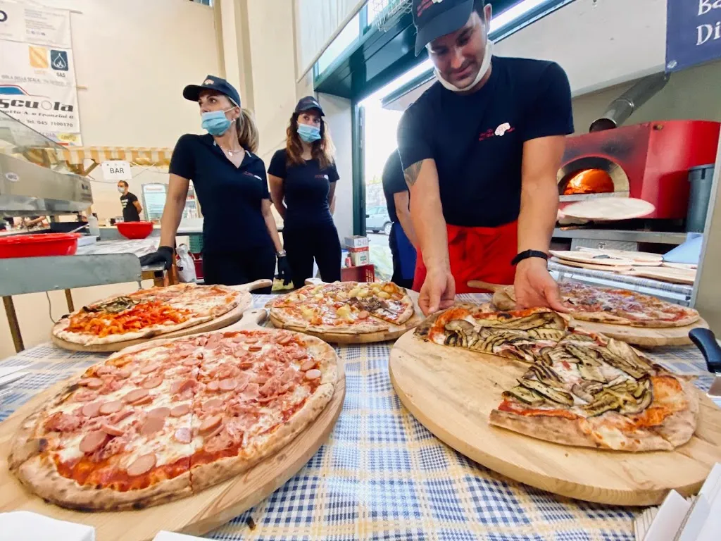 DAL CECCA PIZZERIA SU 4 RUOTE restaurant in Bovolone