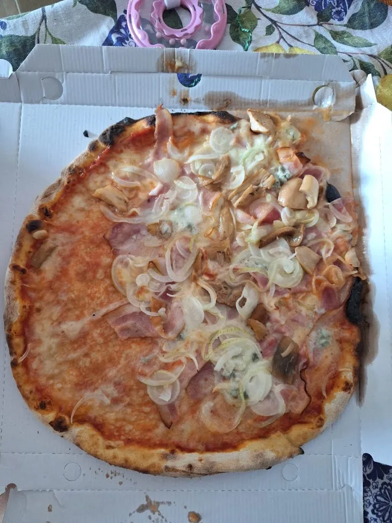 Sara Martini_Pronto Pizza di Luca Giannaccari & C. S.a.s._Bovolone_recensione