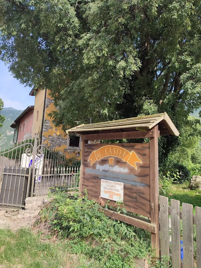 Sabrina Corradi_Agriturismo Castel_Brentino Belluno_review