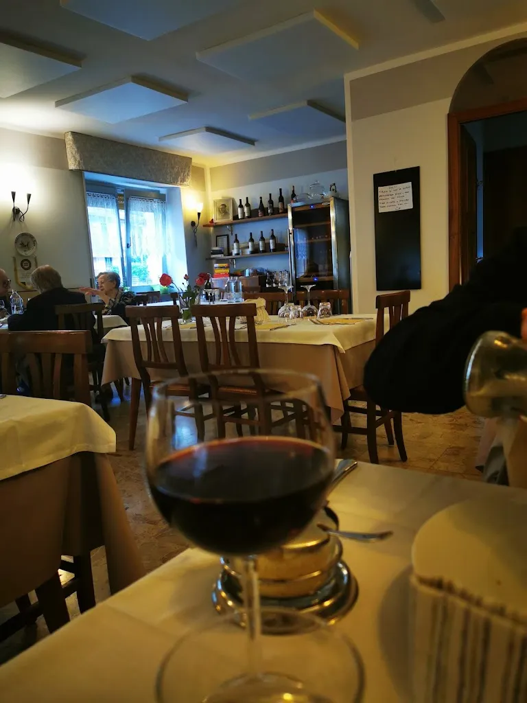 Trattoria al Ponte restaurant in Brentino Belluno