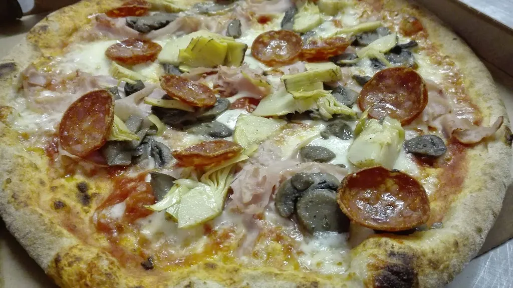 Menu_PIZZALVOLO_Bressanvido_image_2