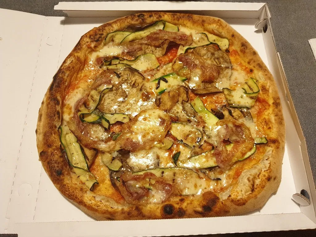 Menu_Schumy Pizza di Boschiero Edoardo_Breganze_immagine_8