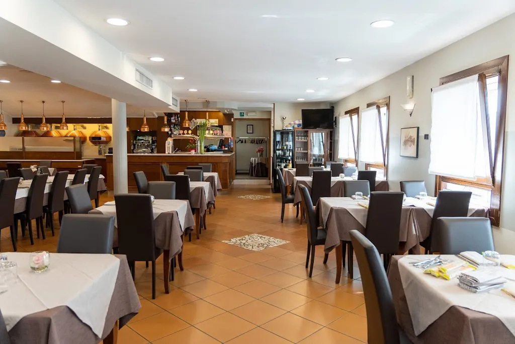 Dal Pes-Ristorante Bruschetteria restaurant in Breganze