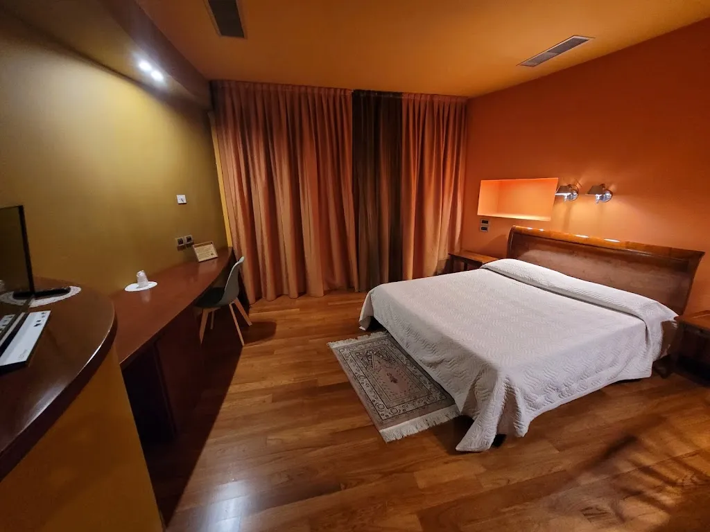 Hotel Ristorante Due Platani _Brogliano_slider_image_2