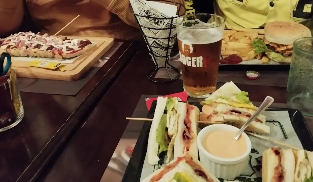 Luisanna Danieli_Gero's Pub_Brogliano_review