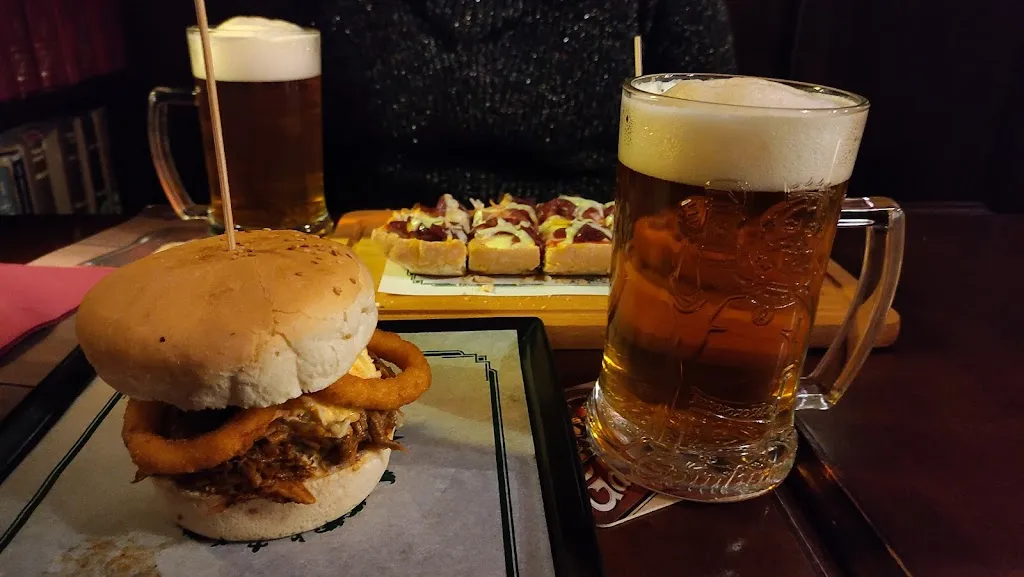 Gero's Pub_Brogliano_slider_image_2