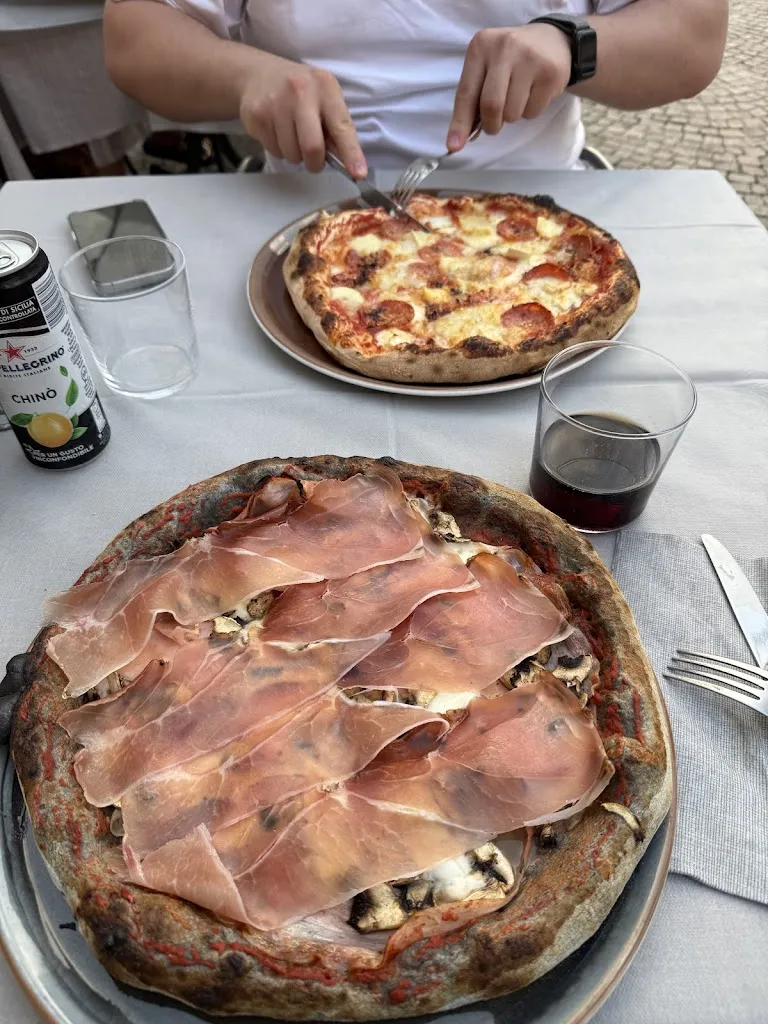 Nina Bukreieva_Ristorante Pizzeria La Roche_Brenzone_review