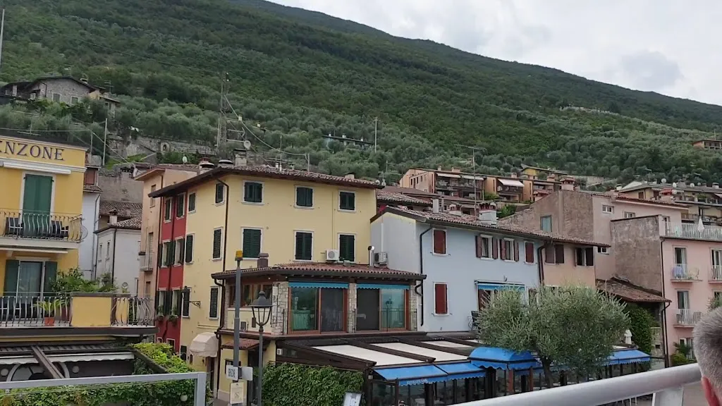 Lake Front Hotel Brenzone_Brenzone_slider_image_2