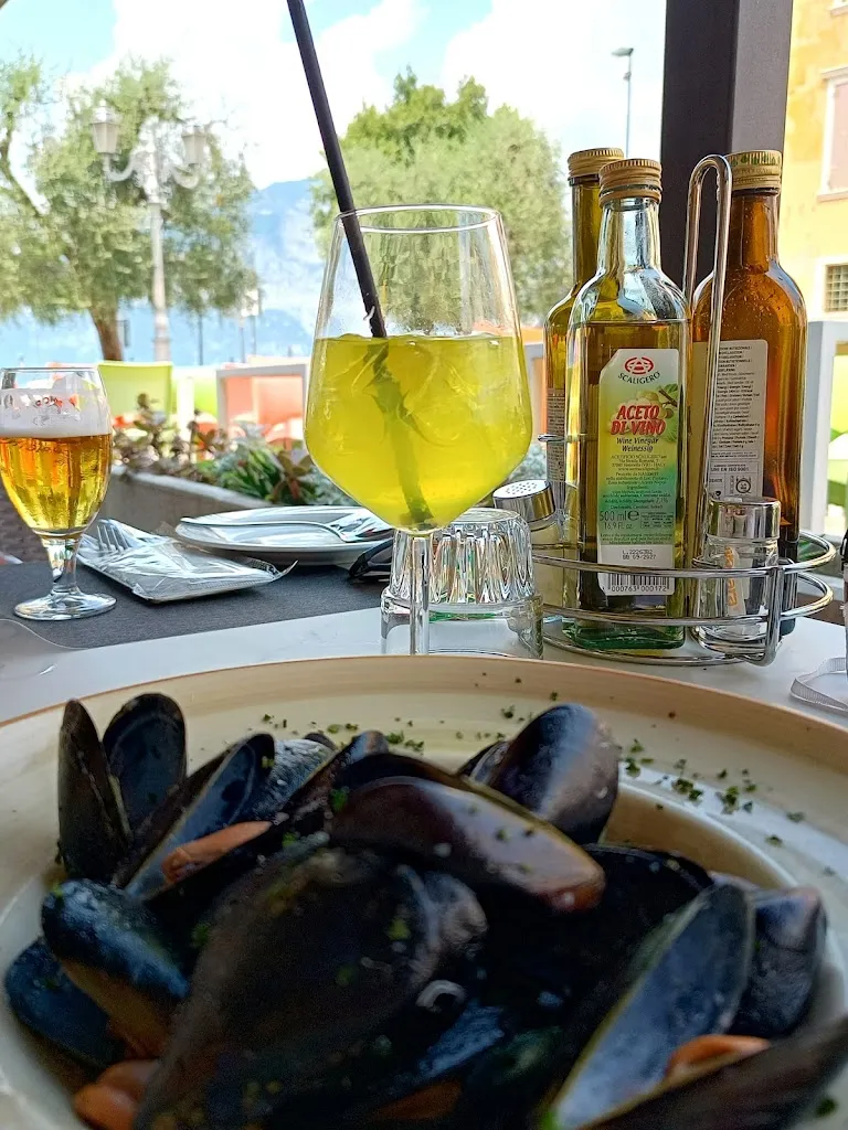 Menu_Ristorante Pizzeria Caprice_Brenzone_immagine_8