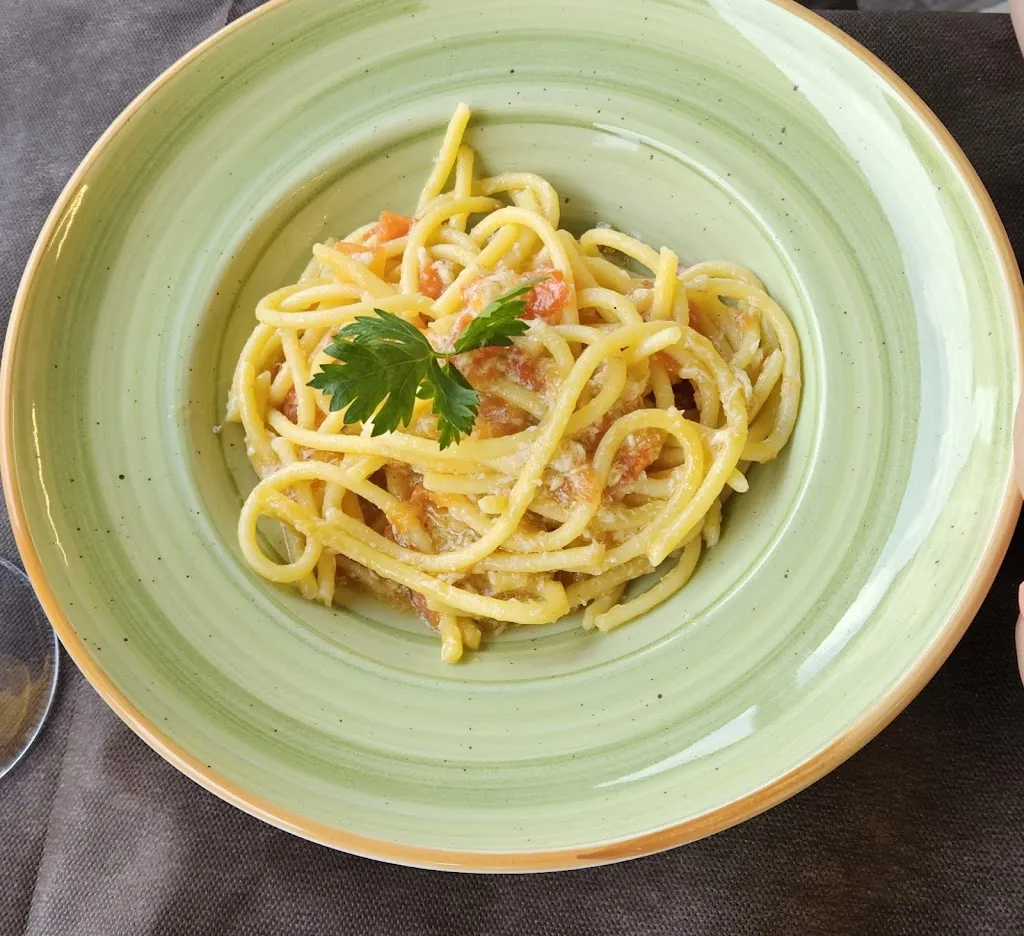 Kylie J_Ristorante Pizzeria Caprice_Brenzone_recensione