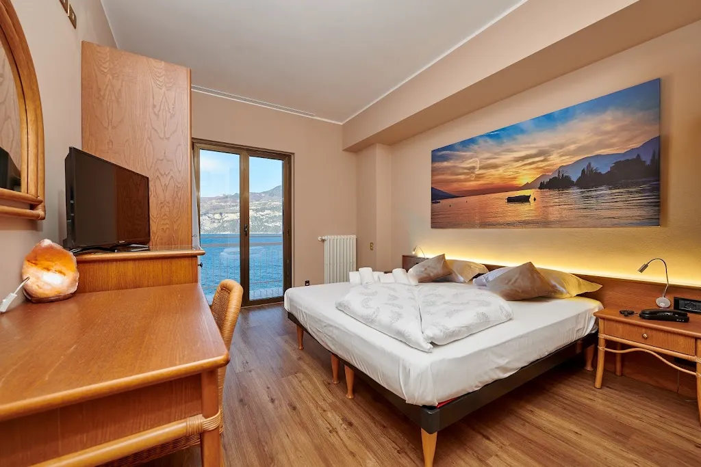 Hotel Eden Gardasee - Lago di garda - Lake Garda_Brenzone_slider_image_3