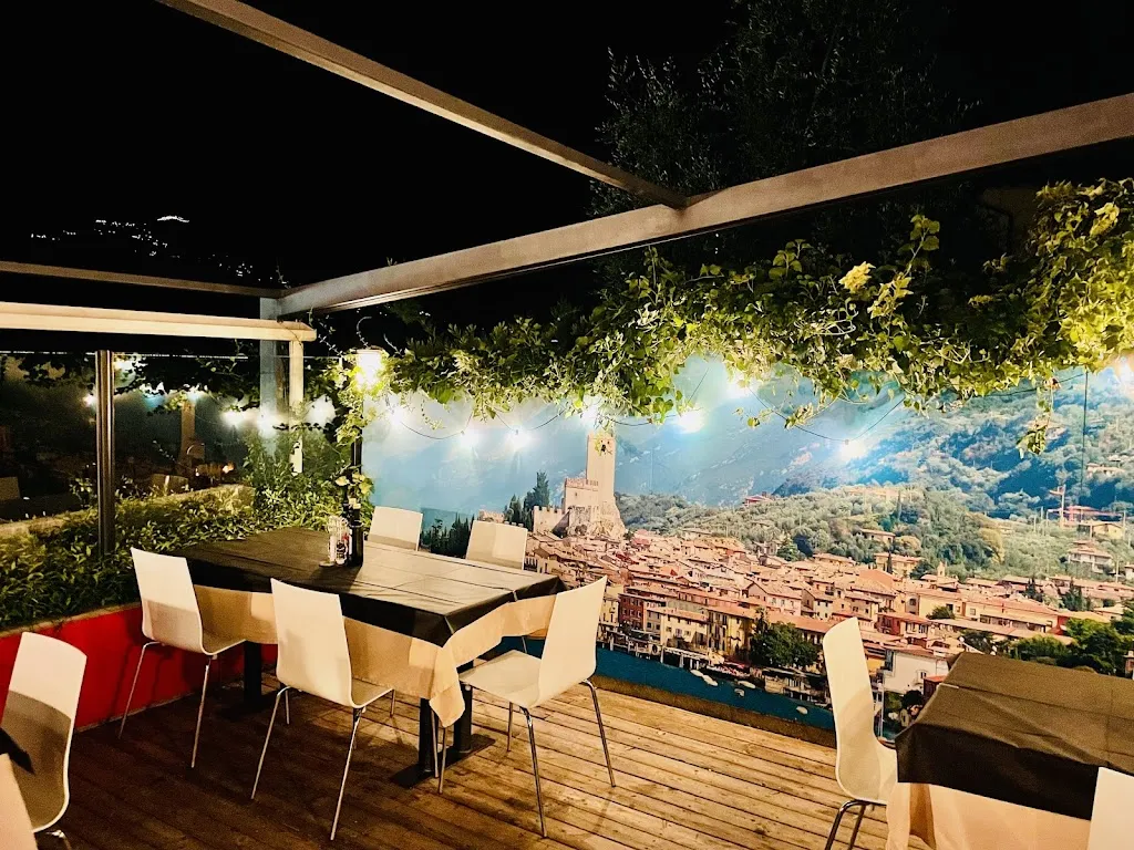 Ristorante Pizzeria DA GIGI restaurant in Brenzone