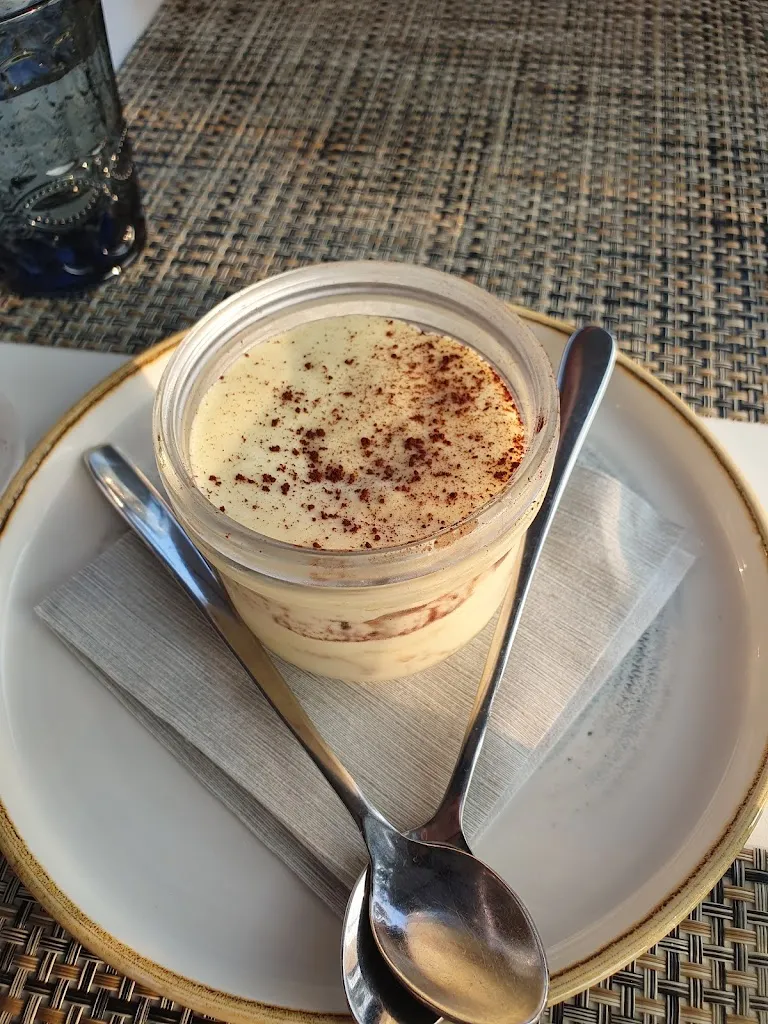 Menu_June Beach Restaurant & Bar_Brenzone_image_5